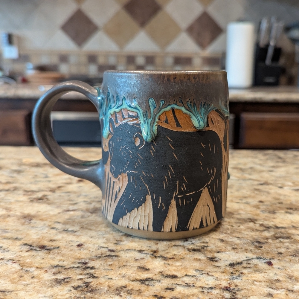 Pitch Pine Pottery - 18oz Bear Mug